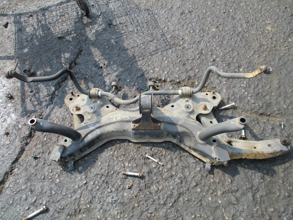 SUZUKI SWIFT MK3 2015 1.2 PETROL FRONT SUBFRAME METAL CRADLE