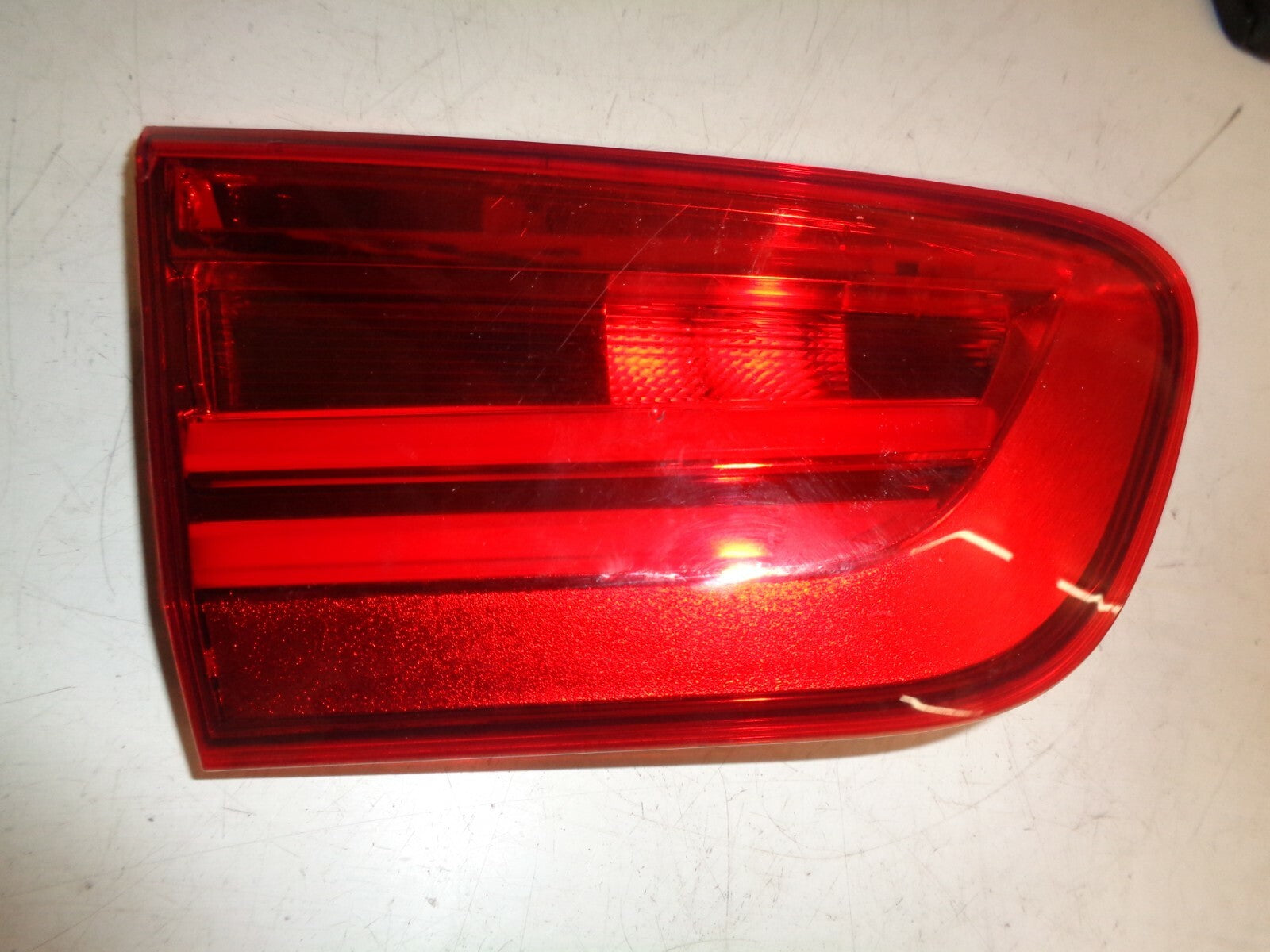BMW 1 SERIES 2016 F20 F21 PASSENGER SIDE REAR INNER TAILGATE LIGHT 7359019