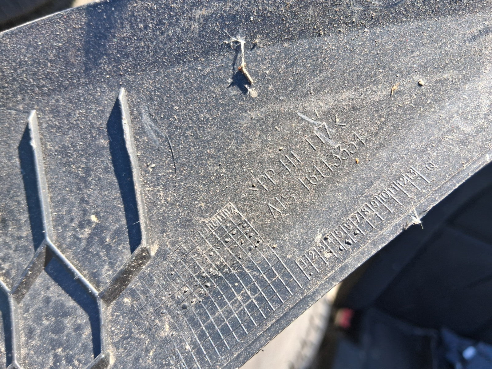 2022 MERCEDES BENZ SPRINTER W907 OSF DRIVER SIDE A PILLAR TRIM PANEL A9076901200