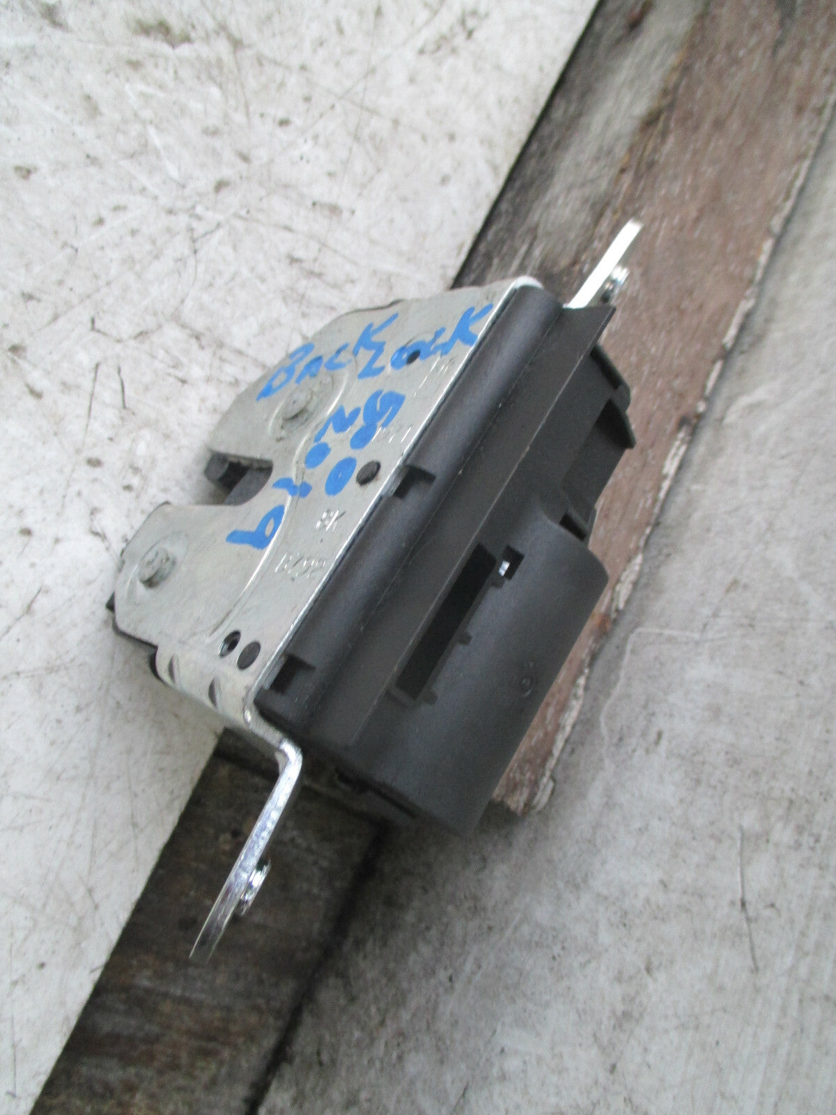 FIAT 500 2019 REAR BOOTLID TAILGATE 3 DOOR BOOT LOCK MECH