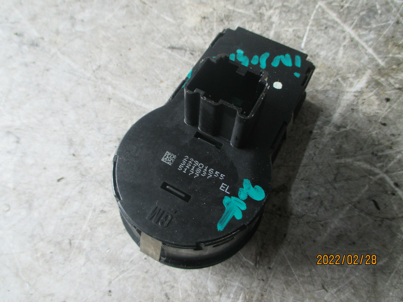 VAUXHALL INSIGNIA 2015 DRIVER SIDE HEADLIGHT SWITCH 22901655