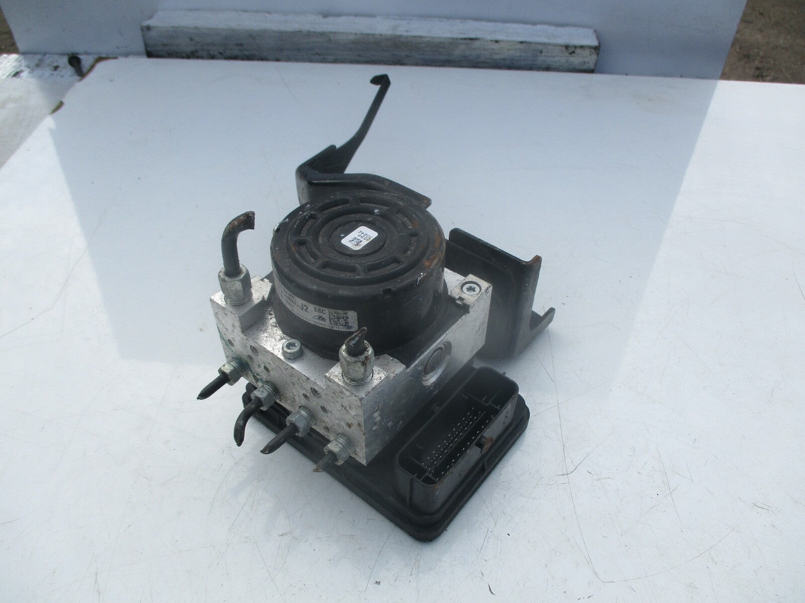 NISSAN NOTE E12 (MK2) 2014-2018 PETROL 1.2 ABS PUMP 47660 3vu0c