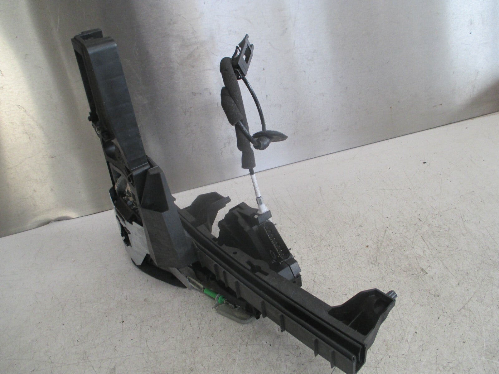 2020 FORD GALAXY MK4 OSR DRIVER SIDE REAR DOOR LOCK MECH ACTUATOR em2au21812cd