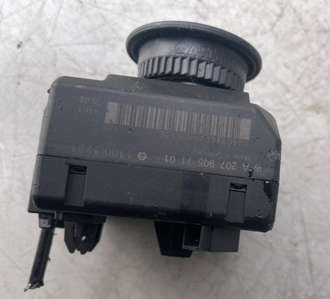 2014 MERCEDES C220 W204 IGNITION LOCK STARTER SWITCH MODULE NO KEY A2079057101