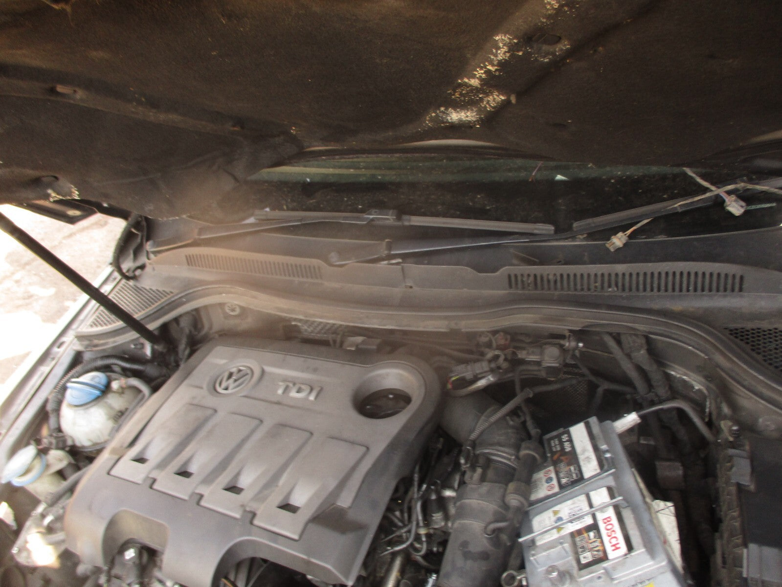 2012 VOLKSWAGEN PASSAT CC FRONT WINDSCREEN WIPER MOTOR & LINKAGE