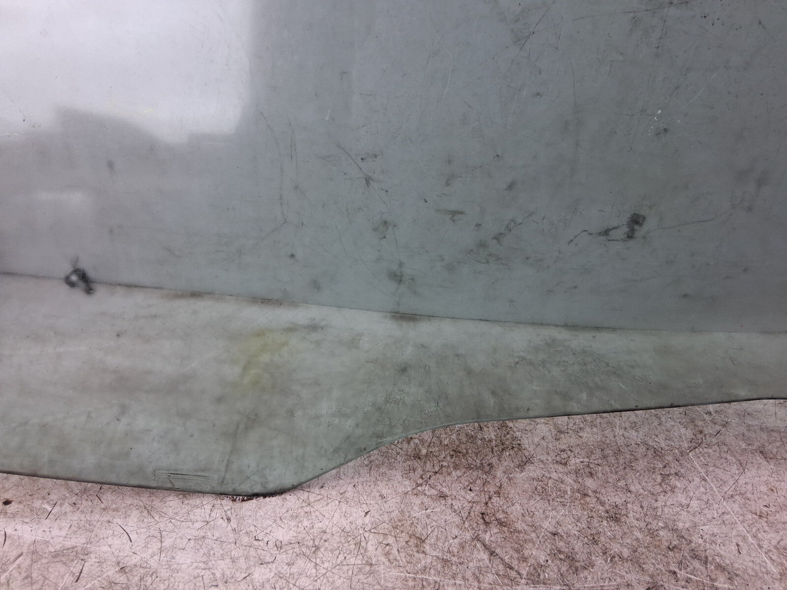 RENAULT MEGANE CC MK2 2005 NSF PASSENGER SIDE FRONT LEFT WINDOW GLASS 43R000017