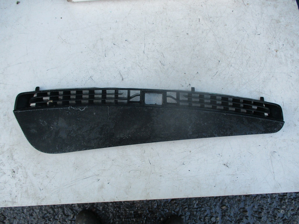 AUDI A3 8V S LINE 2017 INSTRUMENT DASH DEFROST VENT PANEL GRILL 8V2819635D