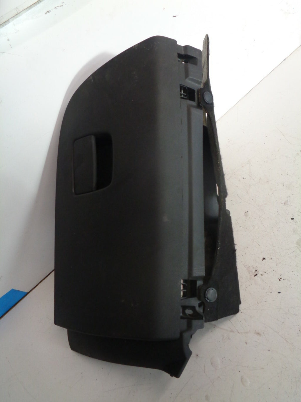 VAUXHALL CORSA E 2015-2019 DASHBOARD GLOVE BOX IN BLACK 13382336