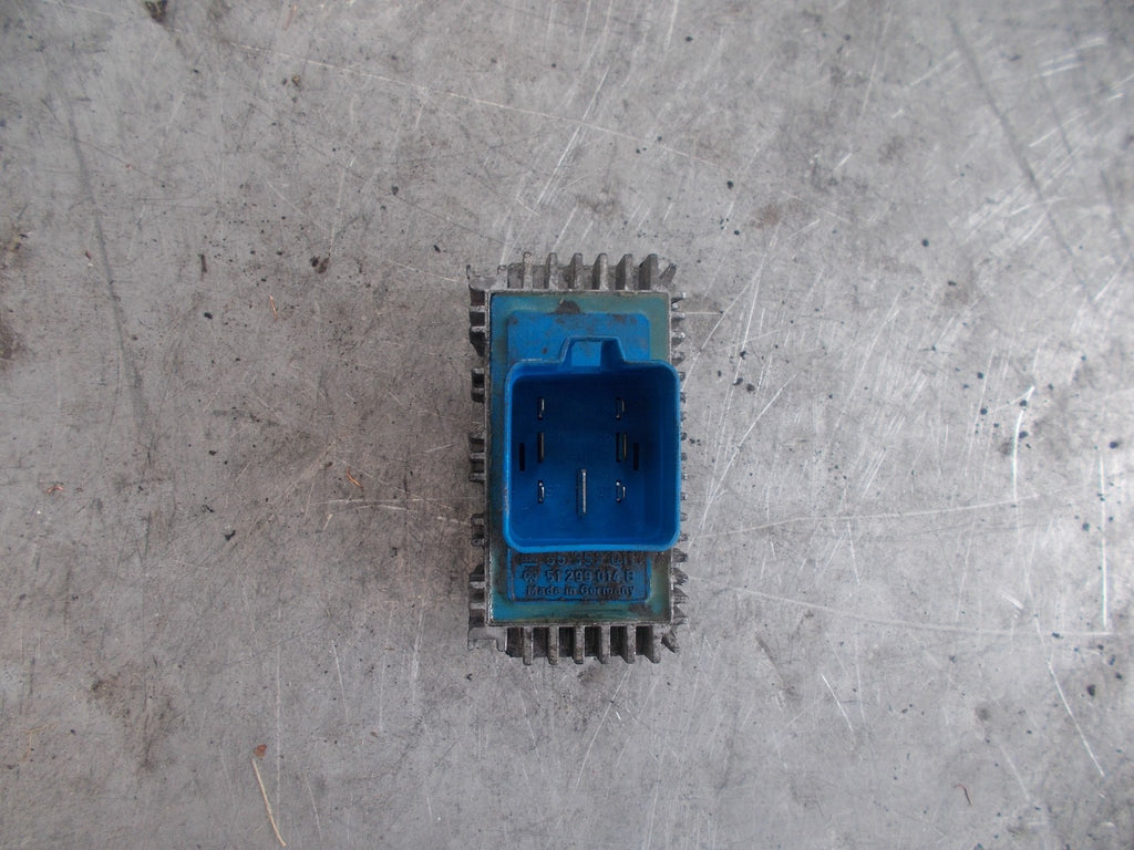 2006 VAUXHALL ASTRA MK5 GLOW PLUG RELAY 51299014B