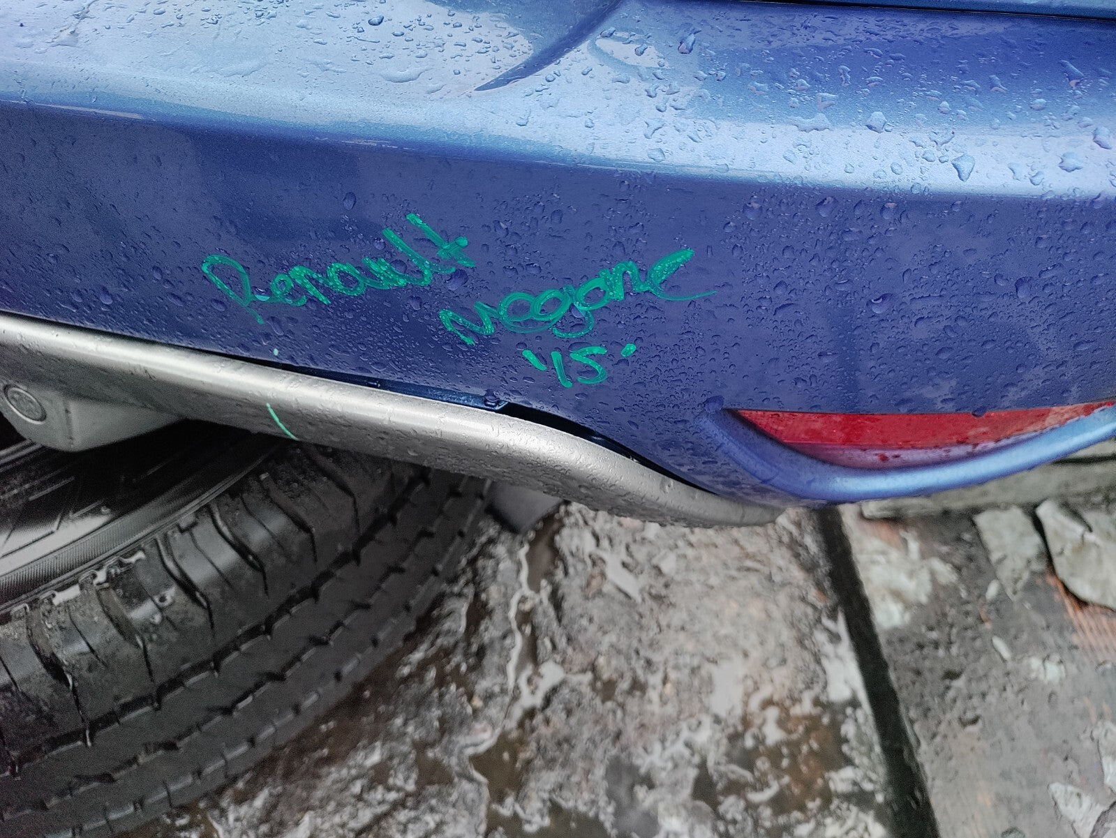 2015 RENAULT MEGANE CONVERTIBLE COMPLETE REAR BUMPER BLUE