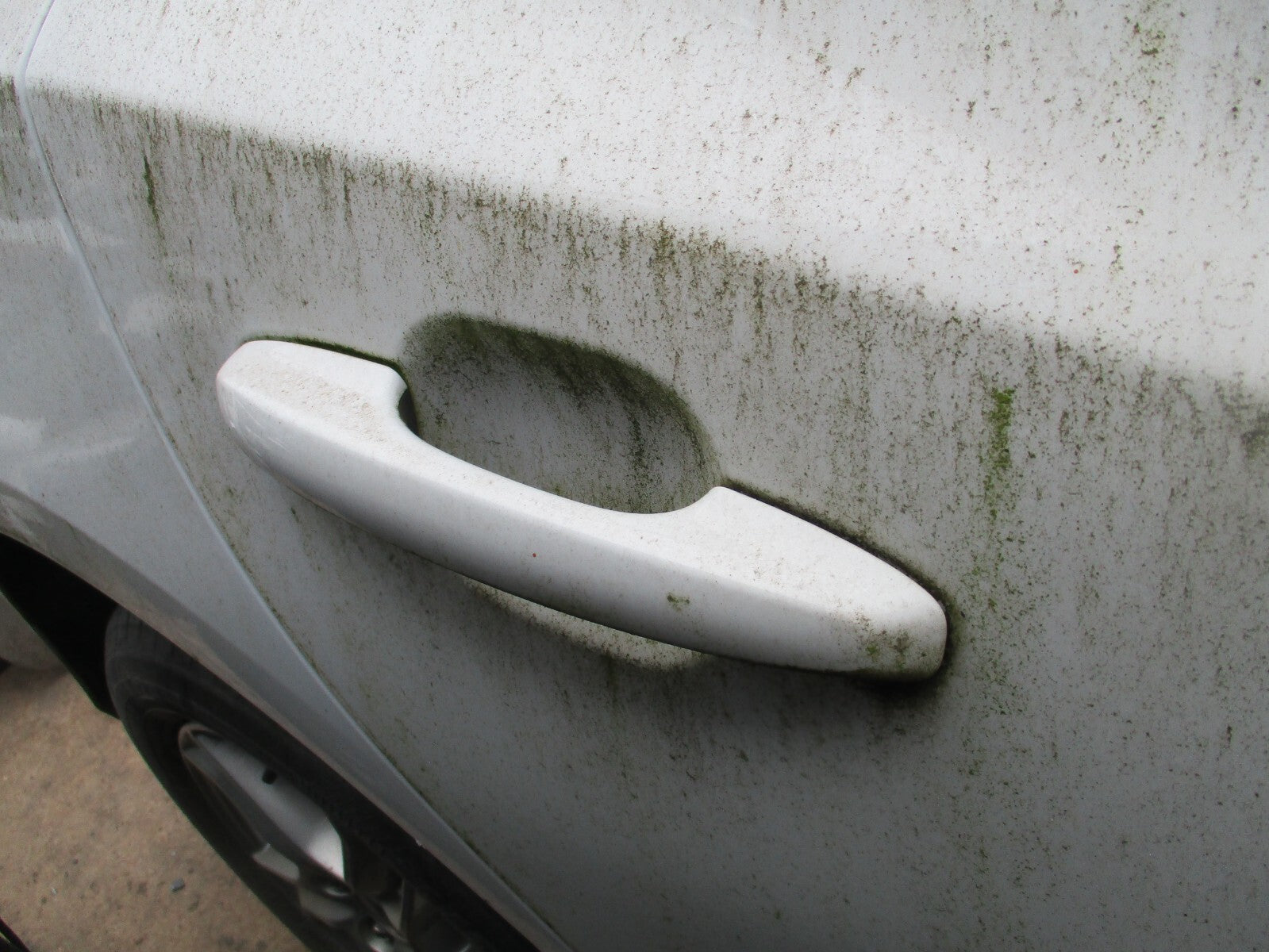 FORD FOCUS MK4 2021 OSR DRIVER SIDE REAR EXTERIOR DOOR HANDLE FROZEN WHITE 5J