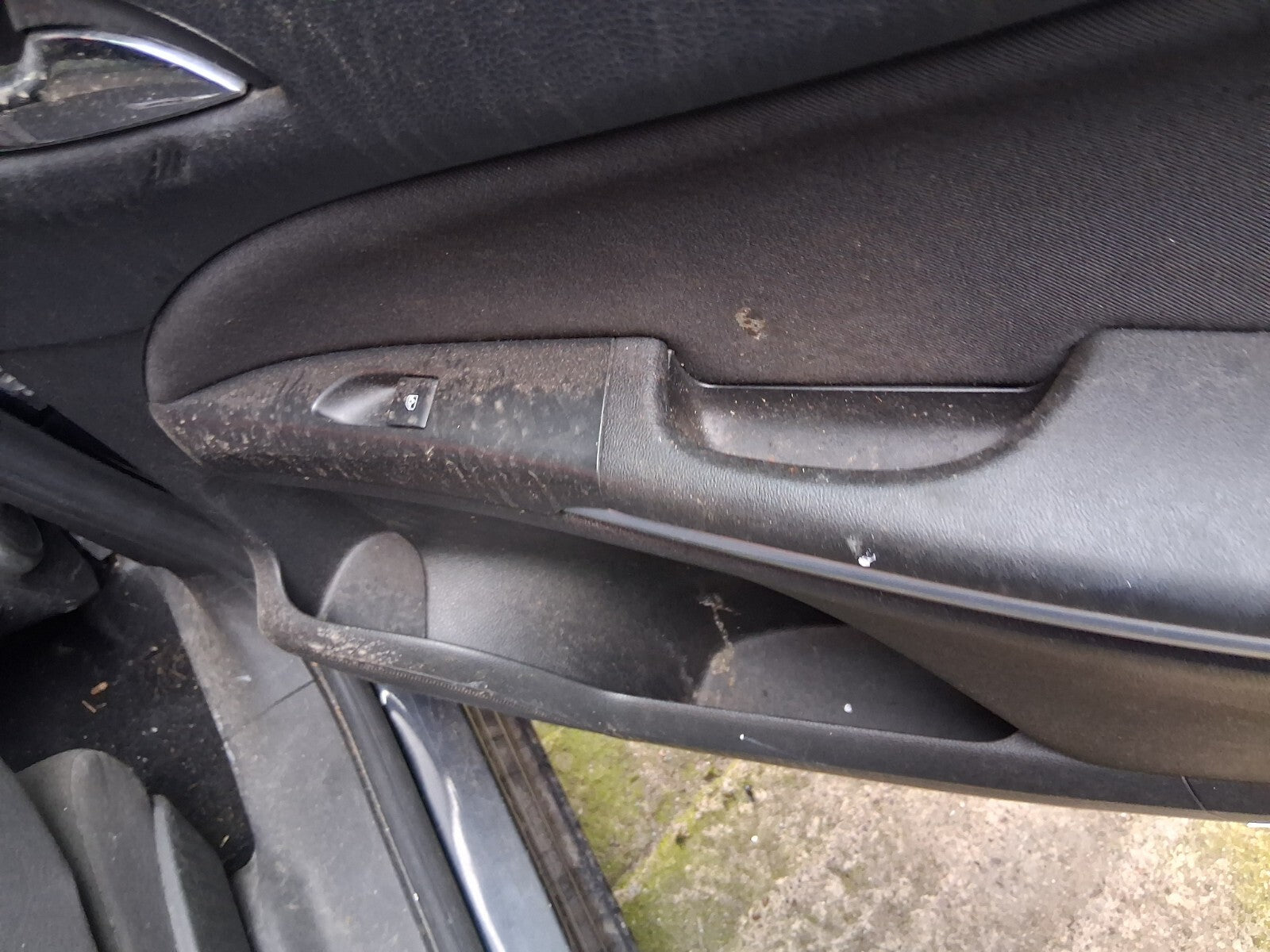 2014 VAUXHALL ZAFIRA TOURER C MK3 OSR DRIVER SIDE REAR WINDOW CONTROL SWITCH
