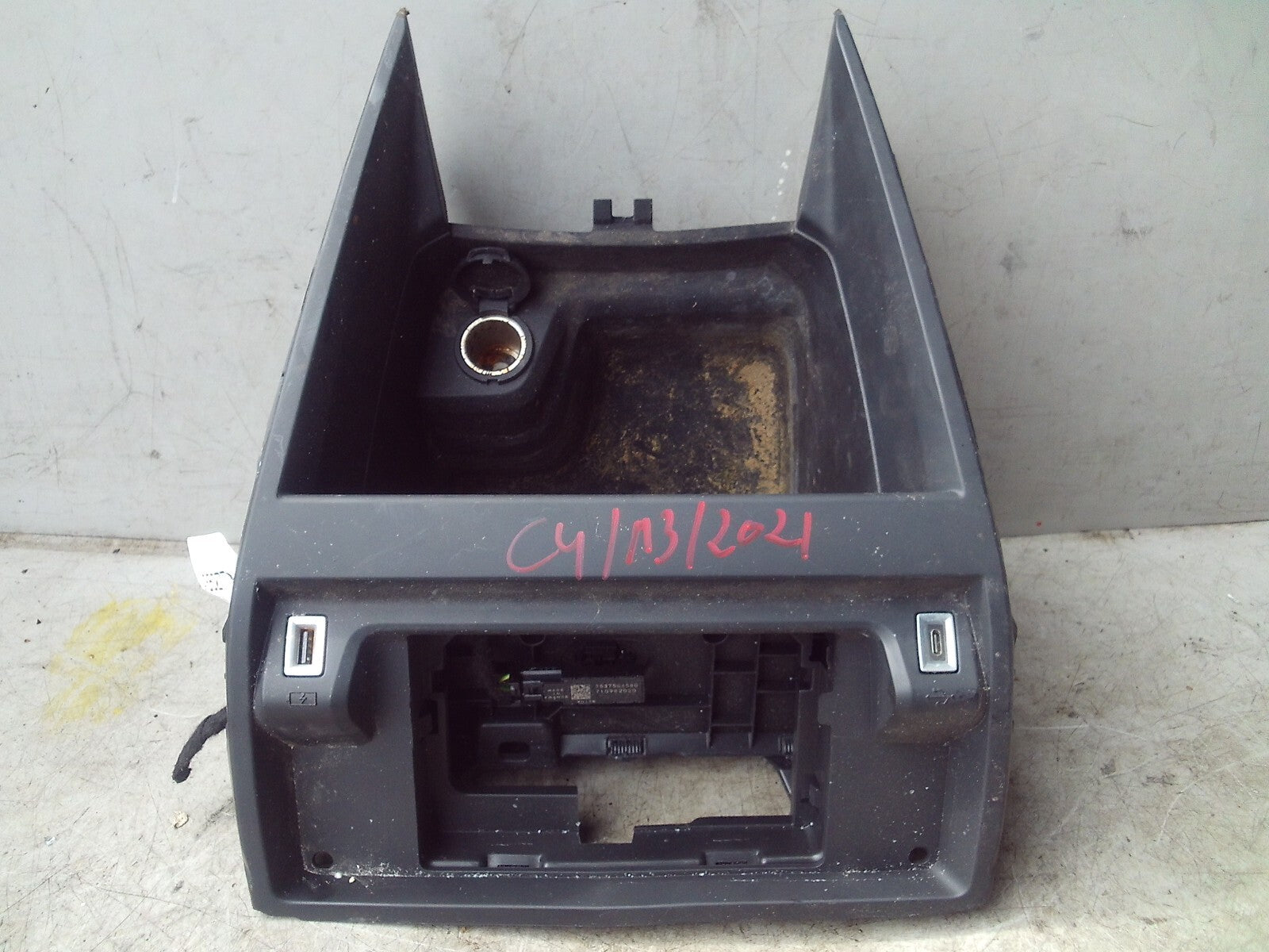 2021 CITROEN C4 MK3 REAR GLOVE BOX FLOOR STORAGE