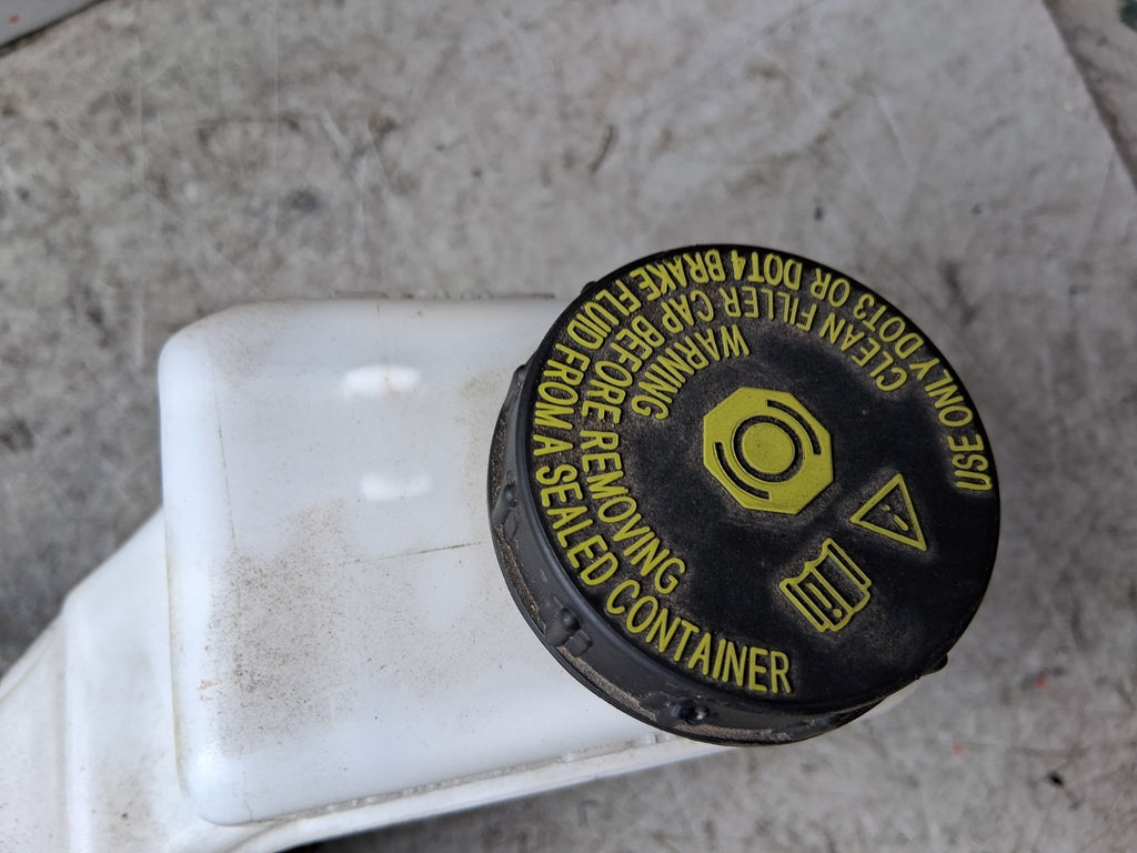 2020 NISSAN QASHQAI J11 MK2 BRAKE FLUID RESERVOIR 0204796652