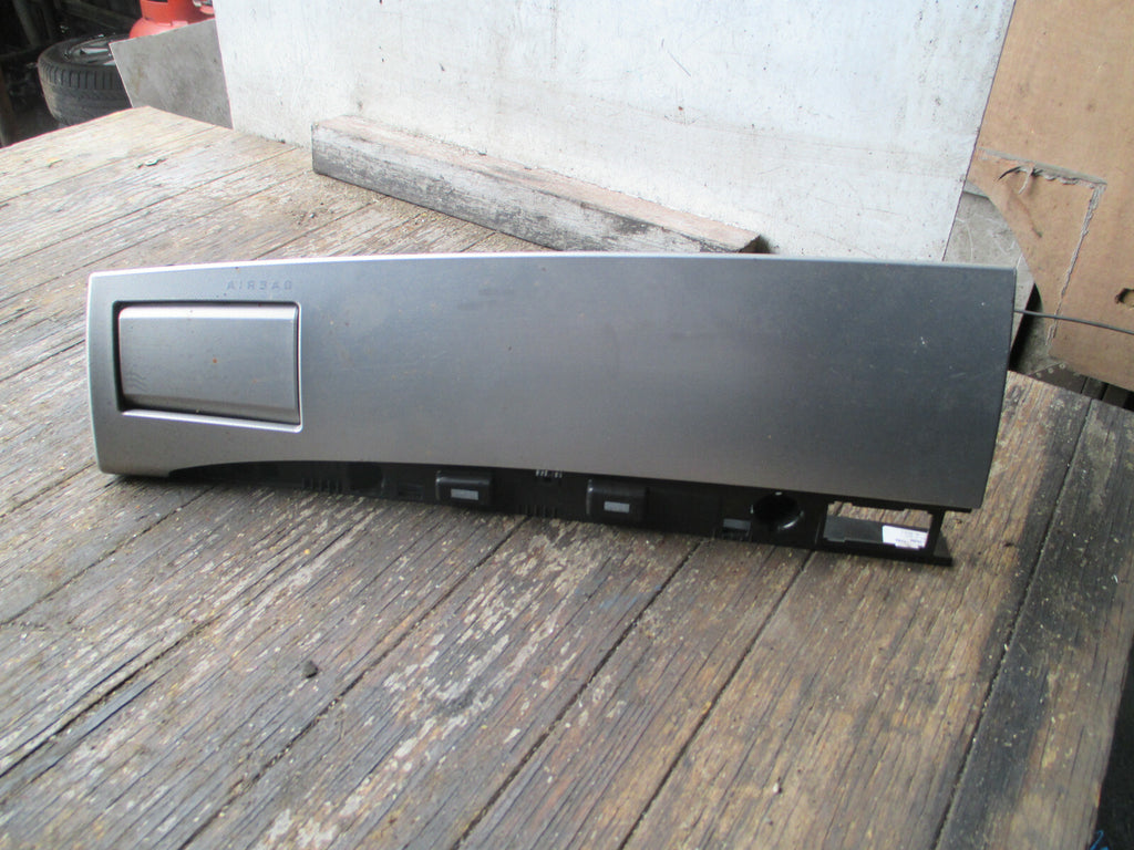 JAGUAR XF 2013 FACELIFT LEFT DASHBOARD AIR VENT 8X23043C26BC