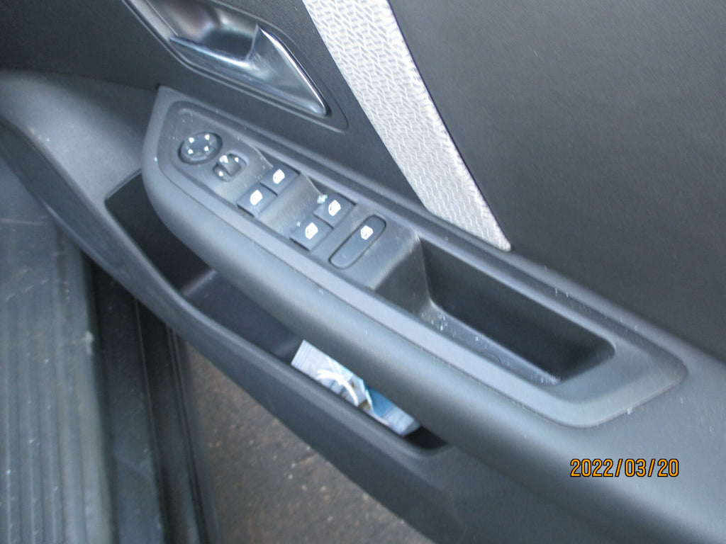 CITROEN C4 MK3 2021 OSF DRIVER SIDE FRONT DOOR WINDOW SWITCH