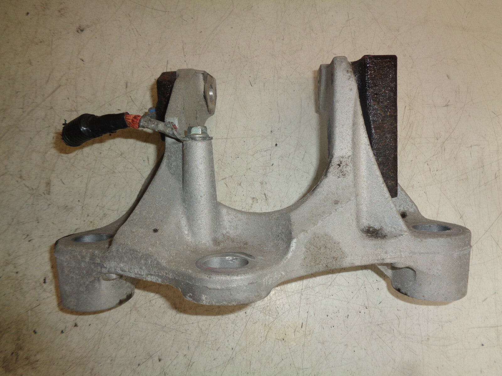 MAZDA 2 MK3 DJ 2015 1.5 PETROL ENGINE MOUNT MOUNTING DA6T39081