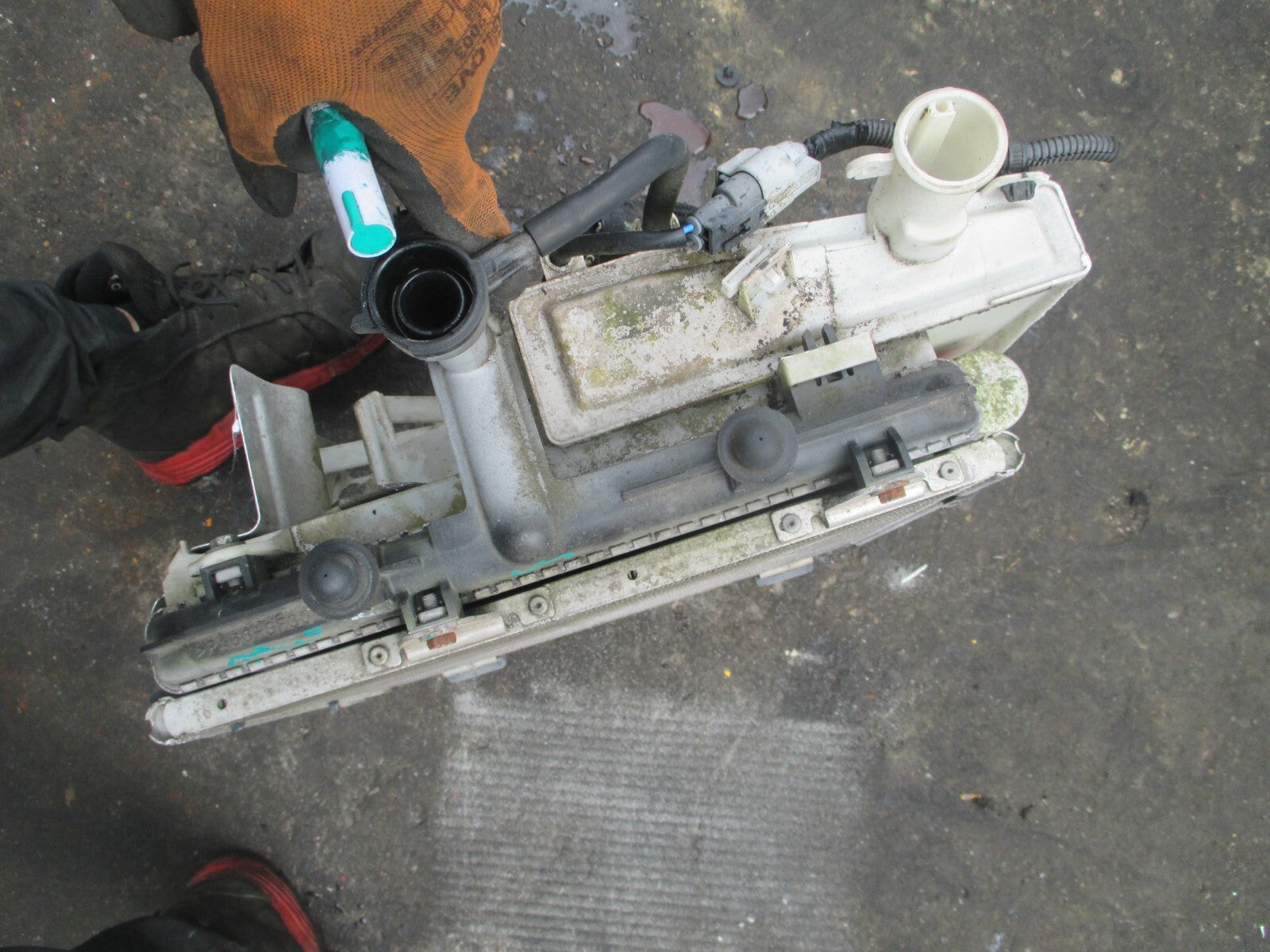 TOYOTA AYGO MK1 2013 1.0 PETROL RADIATOR RAD PACK RP 04
