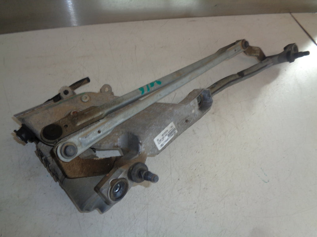 FORD FIESTA MK7 2016 FRONT WINDSCREEN WIPER MOTOR & LINKAGE 8A6117500BG