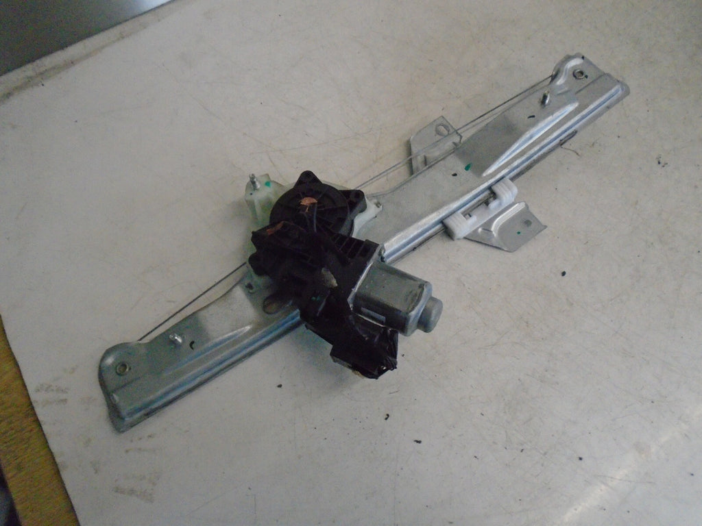 FORD KA+ PLUS MK3 2018 OSF DRIVER SIDE FRONT WINDOW REGULATOR MOTOR ASSEMBLY