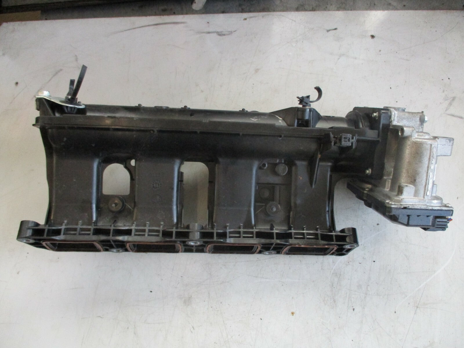 RENAULT CLIO MK4 0.9 PETROL 2017 THROTTLE BODY MANIFOLD & SENSOR 8200843680