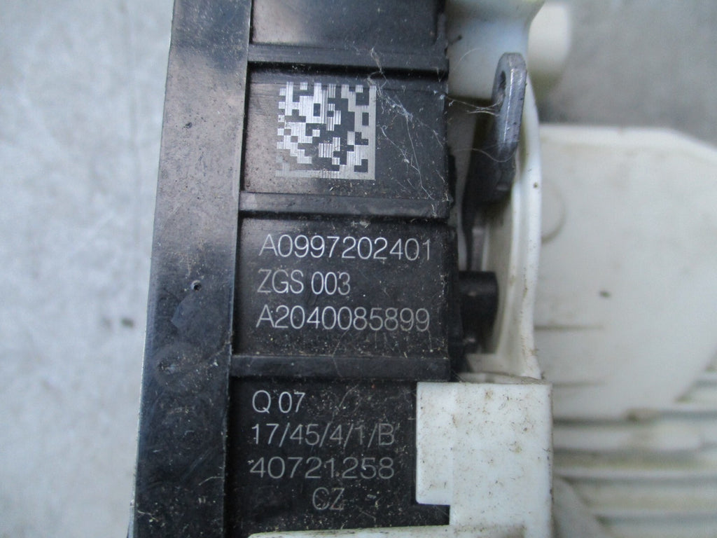 2023 MERCEDES CLA C118 OSF DRIVER SIDE DOOR LOCK A0997202401