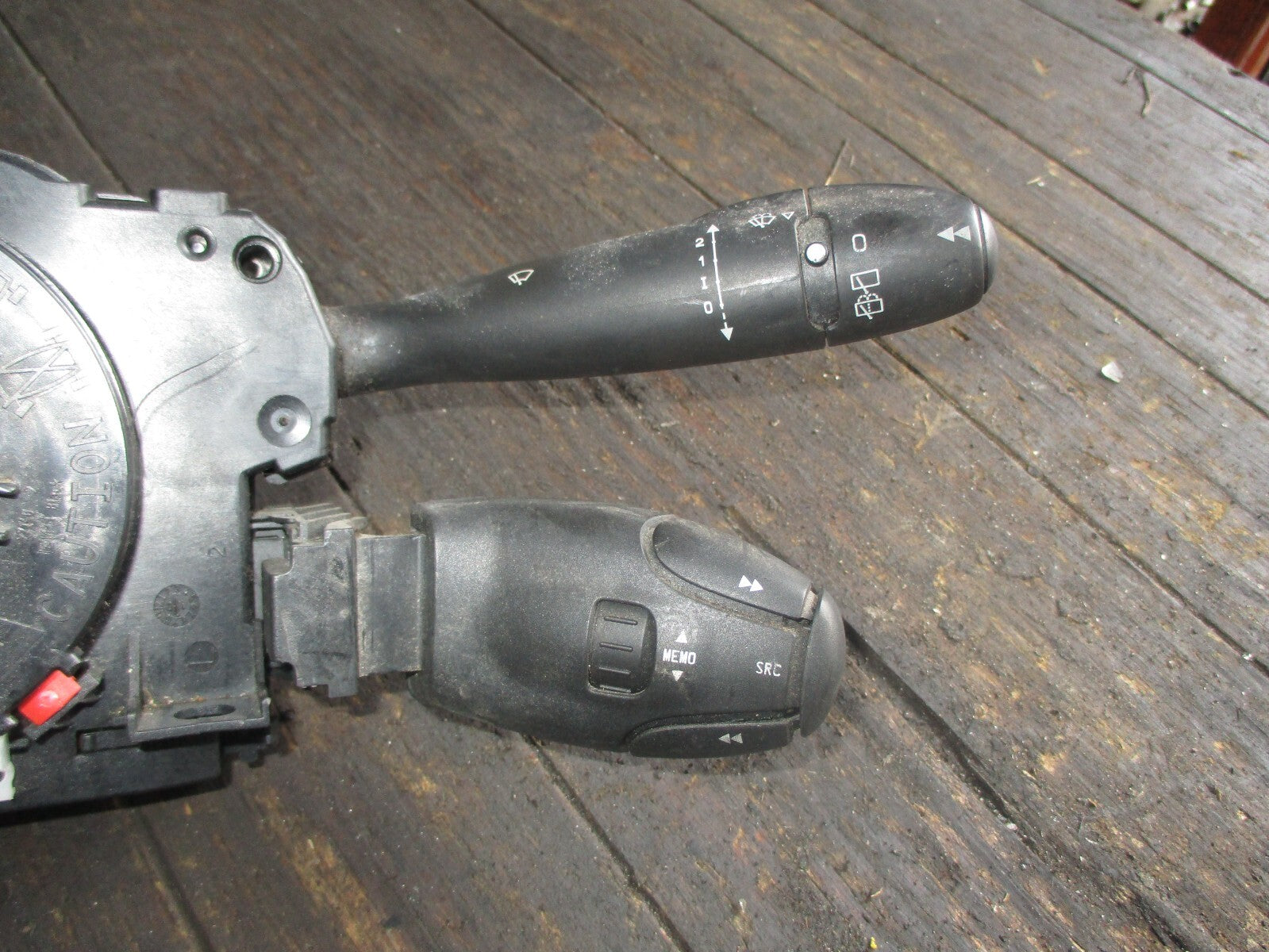 RENAULT CLIO MK4 2014 WIPER INDICATOR STALK SWITCH SQUIB 255675887R