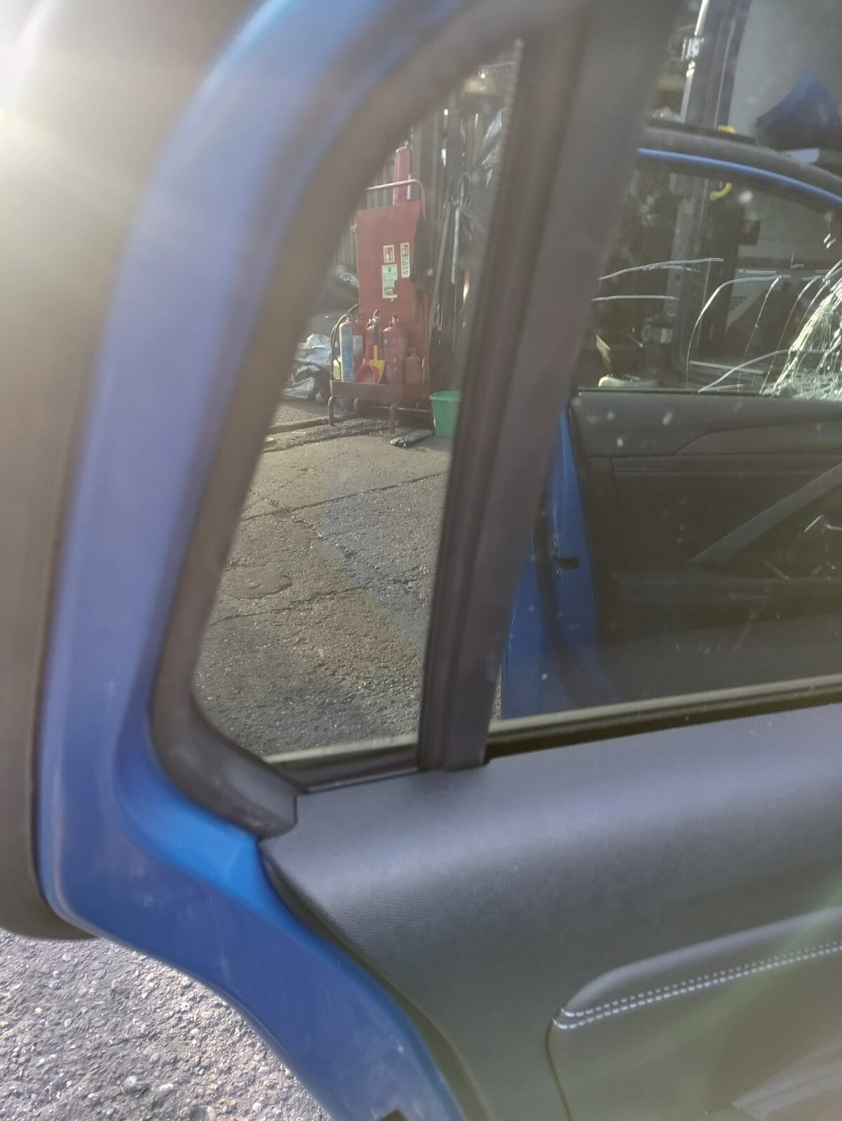 2024 VAUXHALL ASTRA L ESTATE NSR PASSENGER REAR DOOR QUARTER GLASS