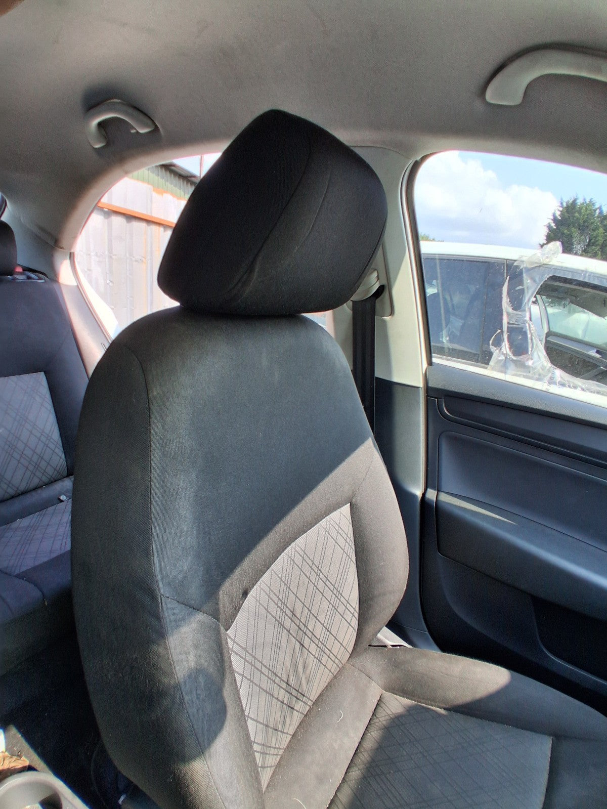 SEAT TOLEDO MK4 KG 2018 NSF PASSENGER SIDE FRONT COMPLETE SEAT FABRIC