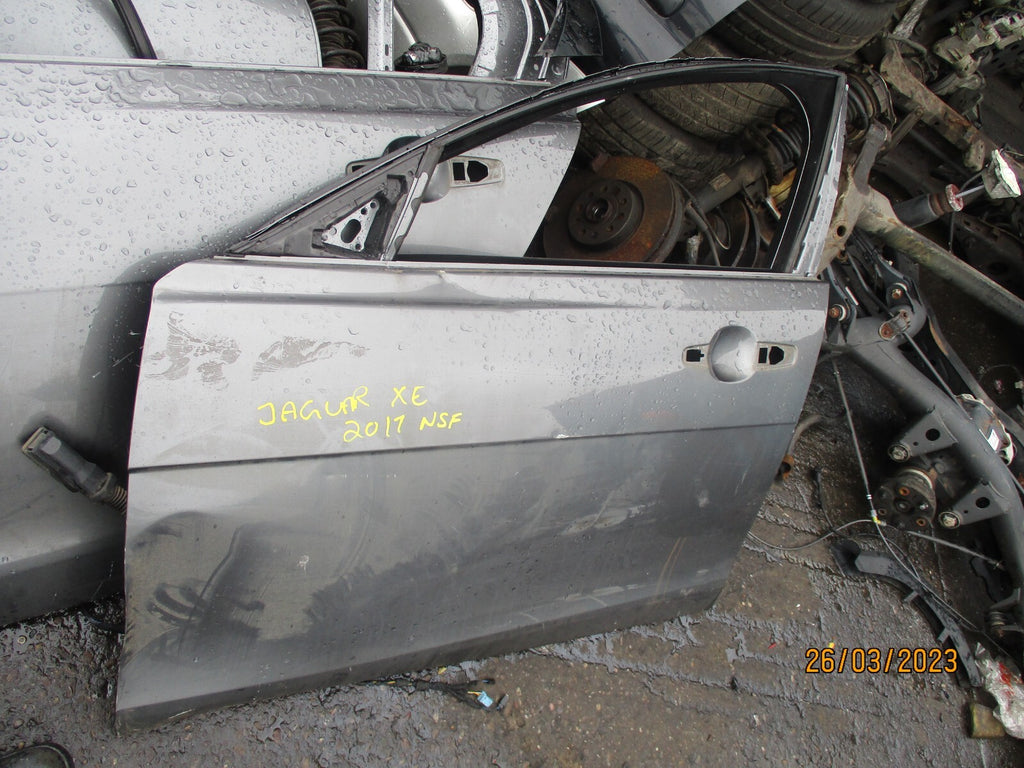 JAGUAR XE 2017 NSF PASSENGER SIDE FRONT BARE DOOR AMMONITE GREY DAMAGED