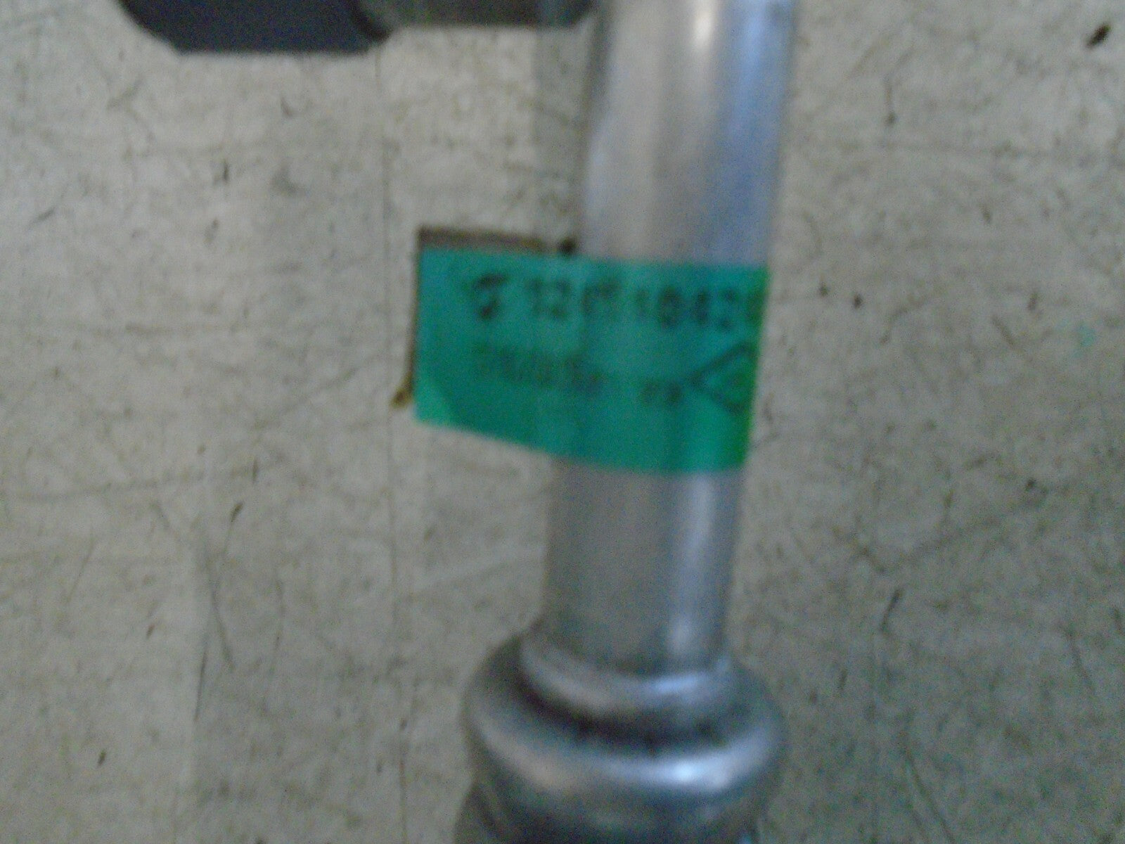 RENAULT CLIO MK4 PETROL AIR CON PIPE 924540424R