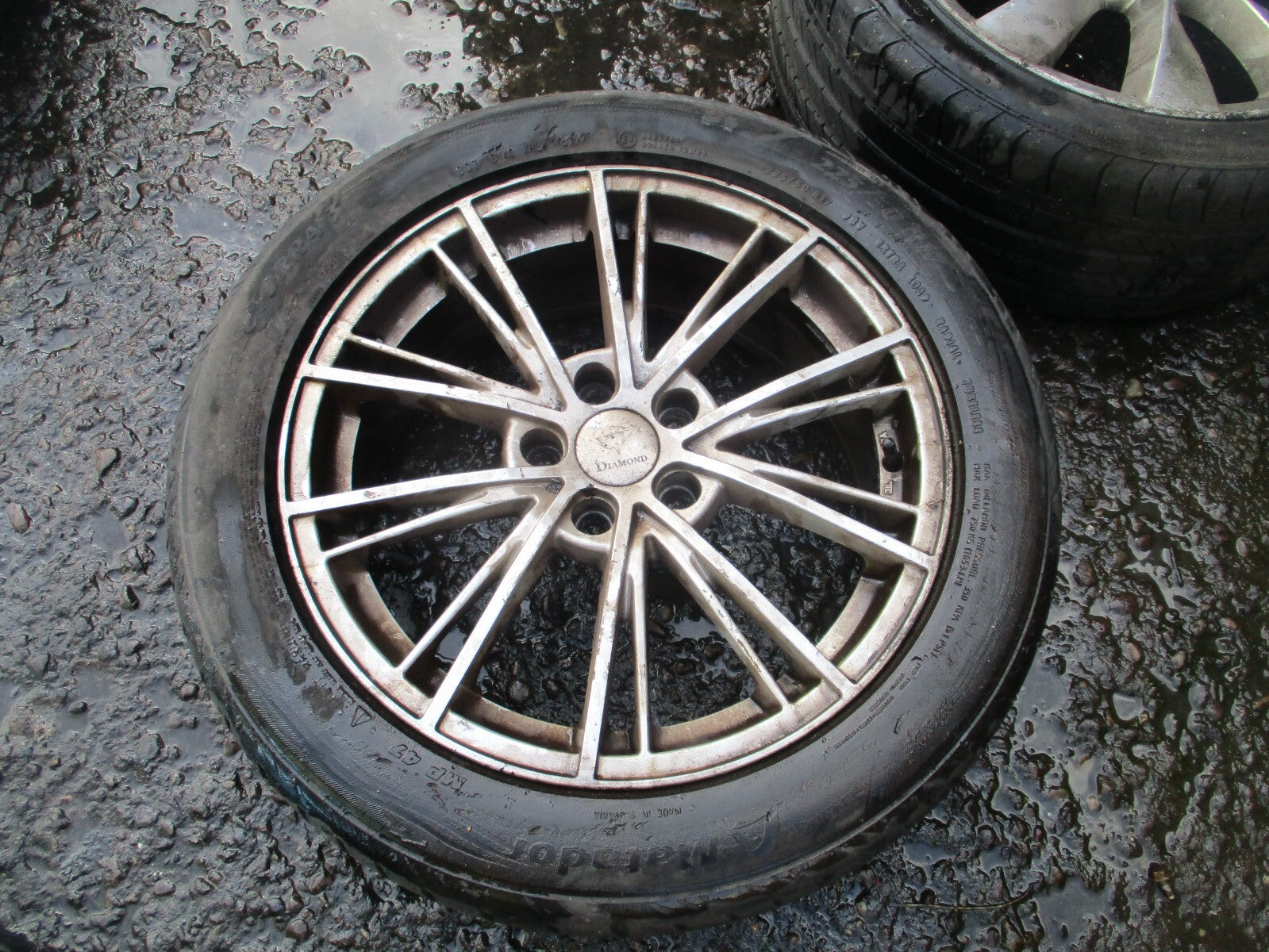 FORD MONDEO MK4 2010 17 INCH ALLOY WHEEL WITH TYRE 225/50R17
