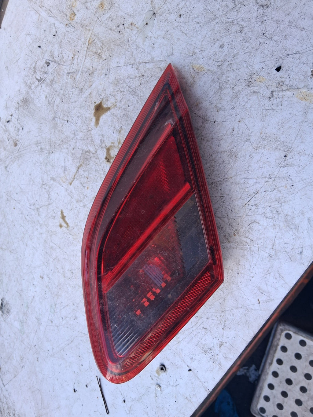 VAUXHALL CORSA E 2016 OSR DRIVER SIDE INNER TAIL LIGHT 39012626