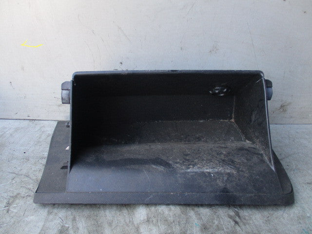 2017 HYUNDAI i20 MK2 DASHBOARD GLOVE BOX