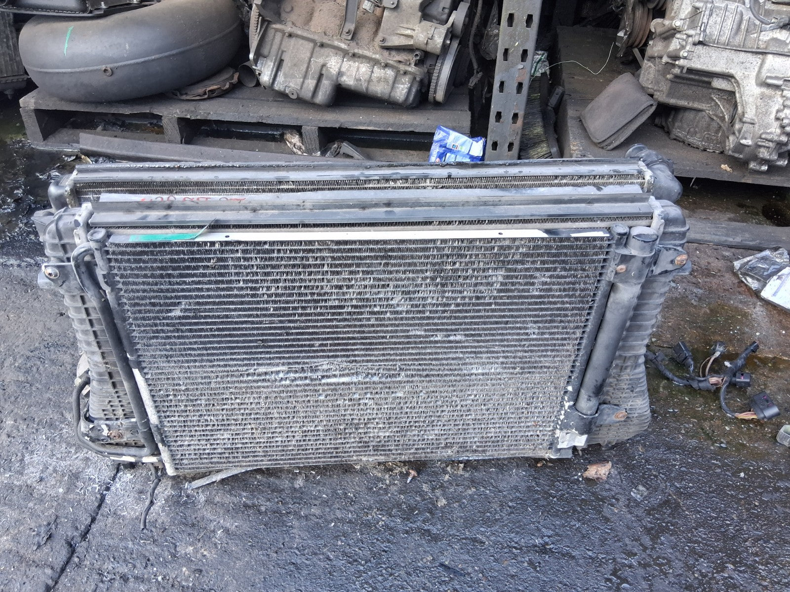 SEAT LEON MK2 2009 CUPRA 2.0 PETROL RADIATOR RADPACK 1K0820411