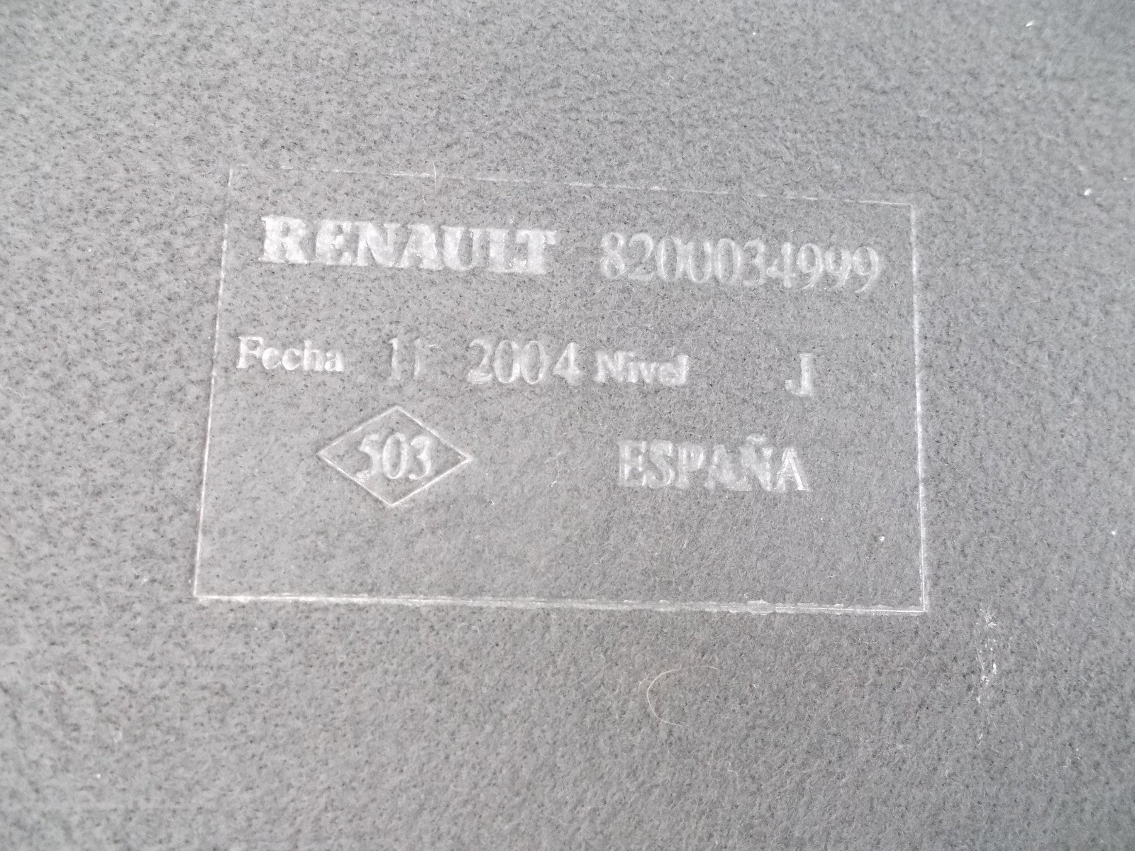 2005 RENAULT MEGANE 5DR  BOOT LOAD COVER PARCEL SHELF 8200034999