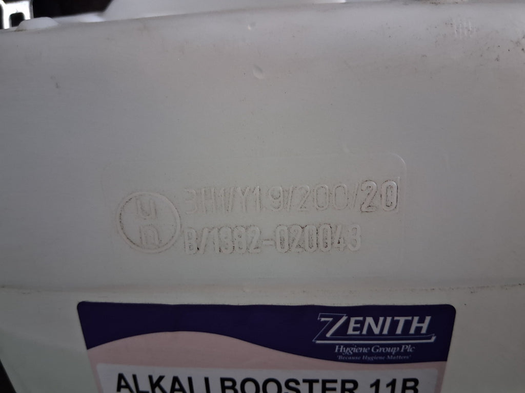 ZENITH HYGIENE ALKALI BOOSTER 11B DETERGENT WASHING SOLUTION 10KG