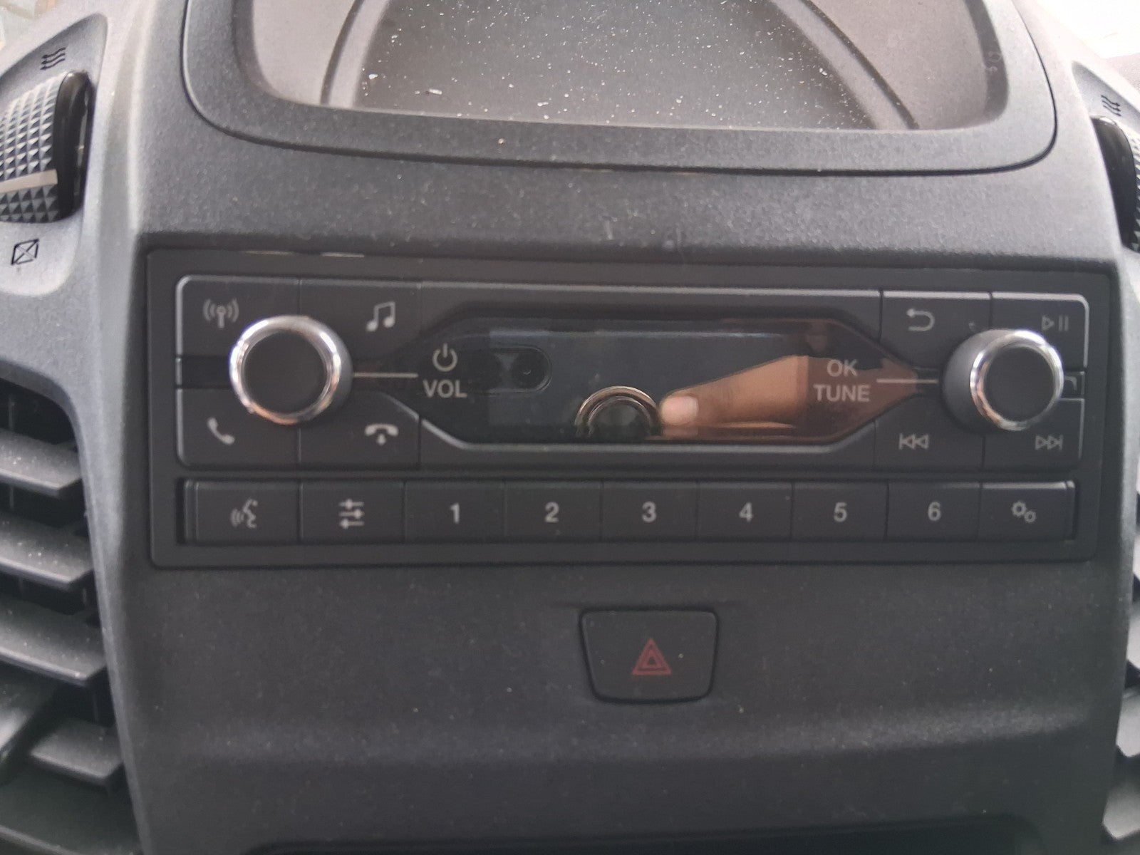 2024 FORD TRANSIT CONNECT MK2 RADIO STEREO MEDI A HEAD UNIT