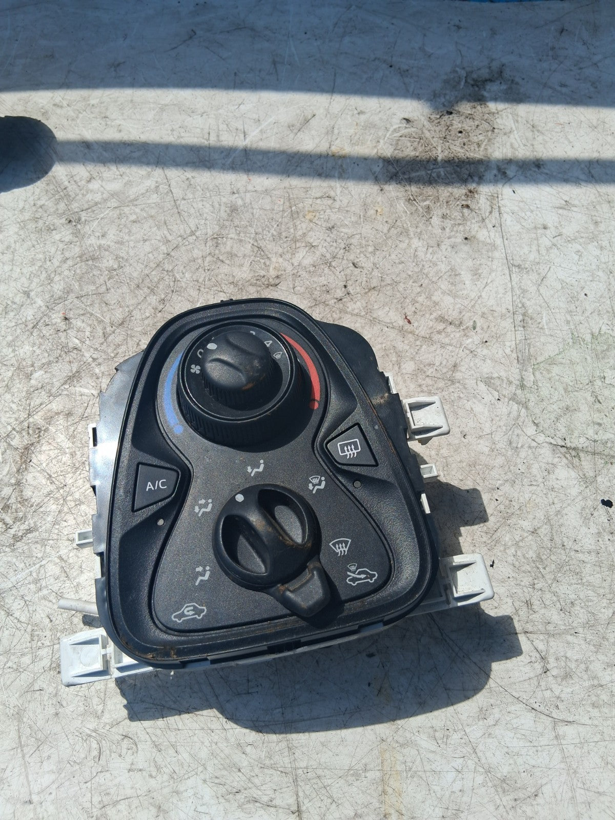 2020 TOYOTA AYGO CLIMATE CONTROL UNIT E1078896