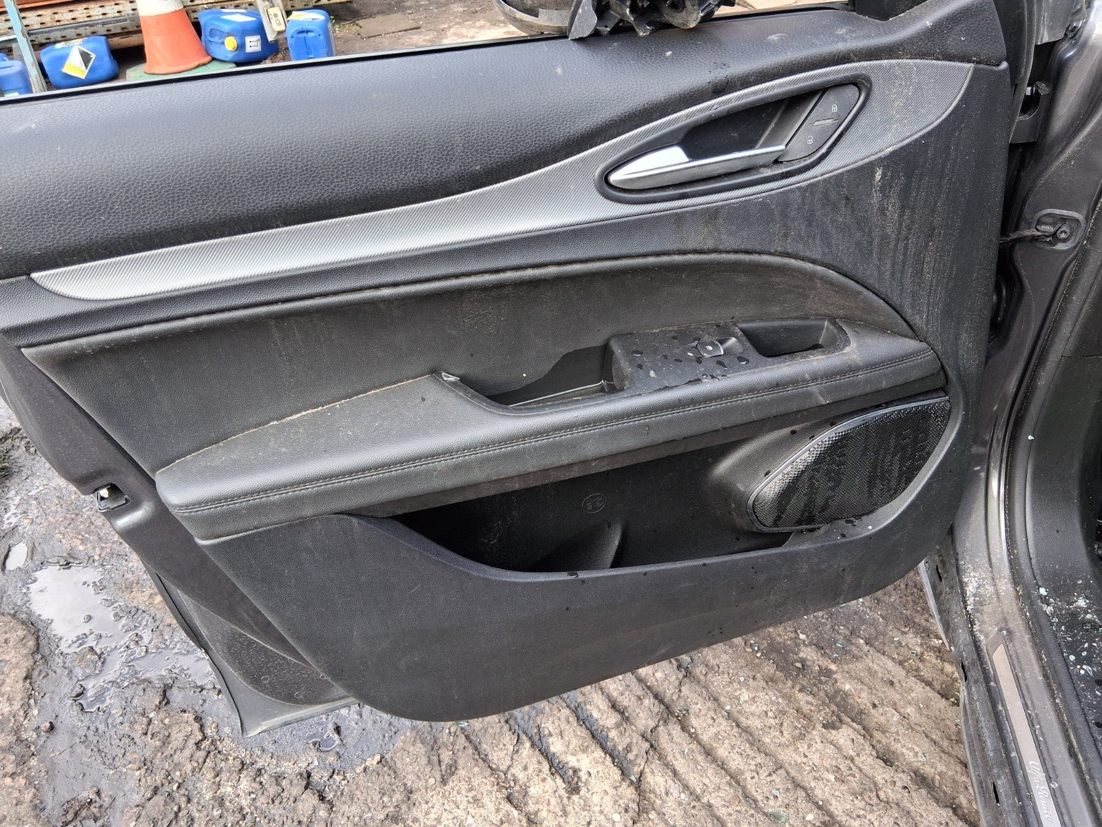 2022 ALFA ROMEO STELVIO 949 4Q NSF PASSENGER SIDE FRONT LEFT DOOR CARD PANEL