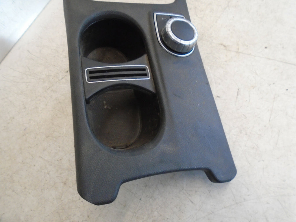 MERCEDES BENZ A CLASS W176 2017 CUP HOLDER SAT NAV CONTROLLER A1766804900