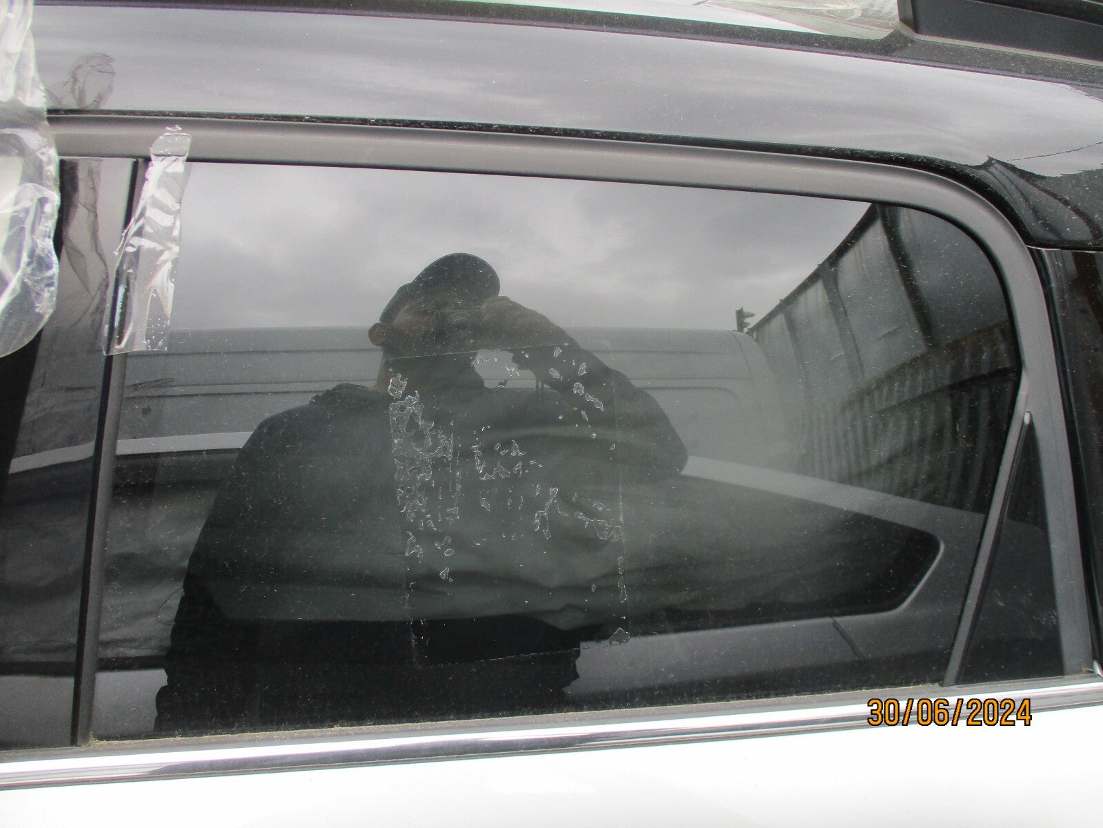 BMW MINI COUNTRYMAN F60 2021 NSR PASSENGER SIDE REAR WINDOW GLASS
