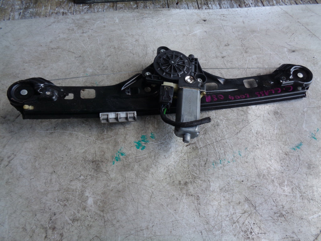 MERCEDES BENZ C CLASS 2004 OSR DRIVER SIDE REAR WINDOW MOTOR AND REGULATOR