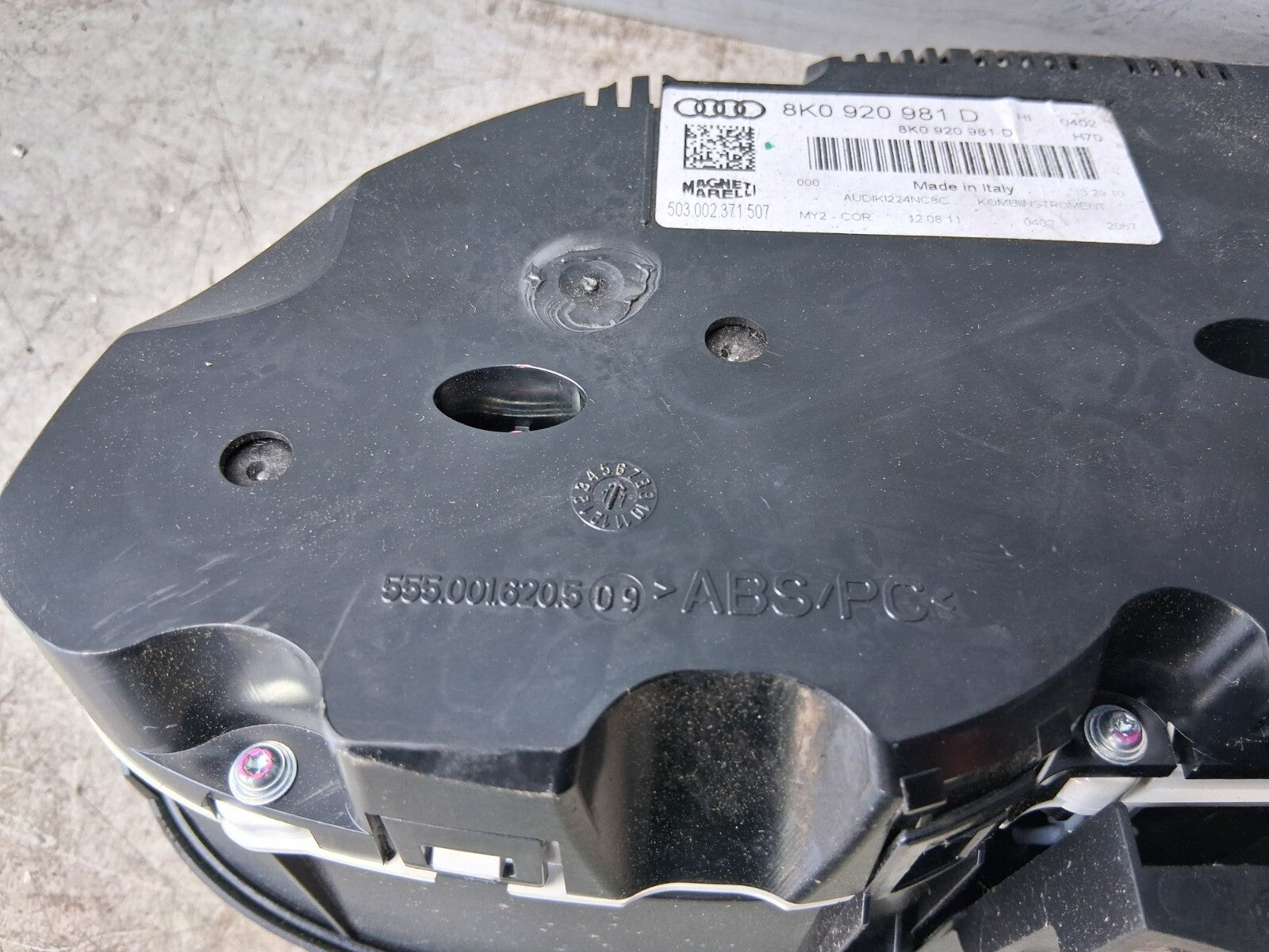 2011 AUDI A4 SPEEDO METER INSTRUMENT CLUSTER GAUGE 8K0920981D
