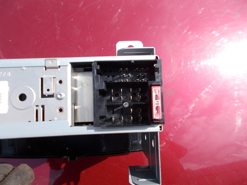 PROTON GENERATION 2 CD PLAYER RADIO STEREO PW852743-D0019