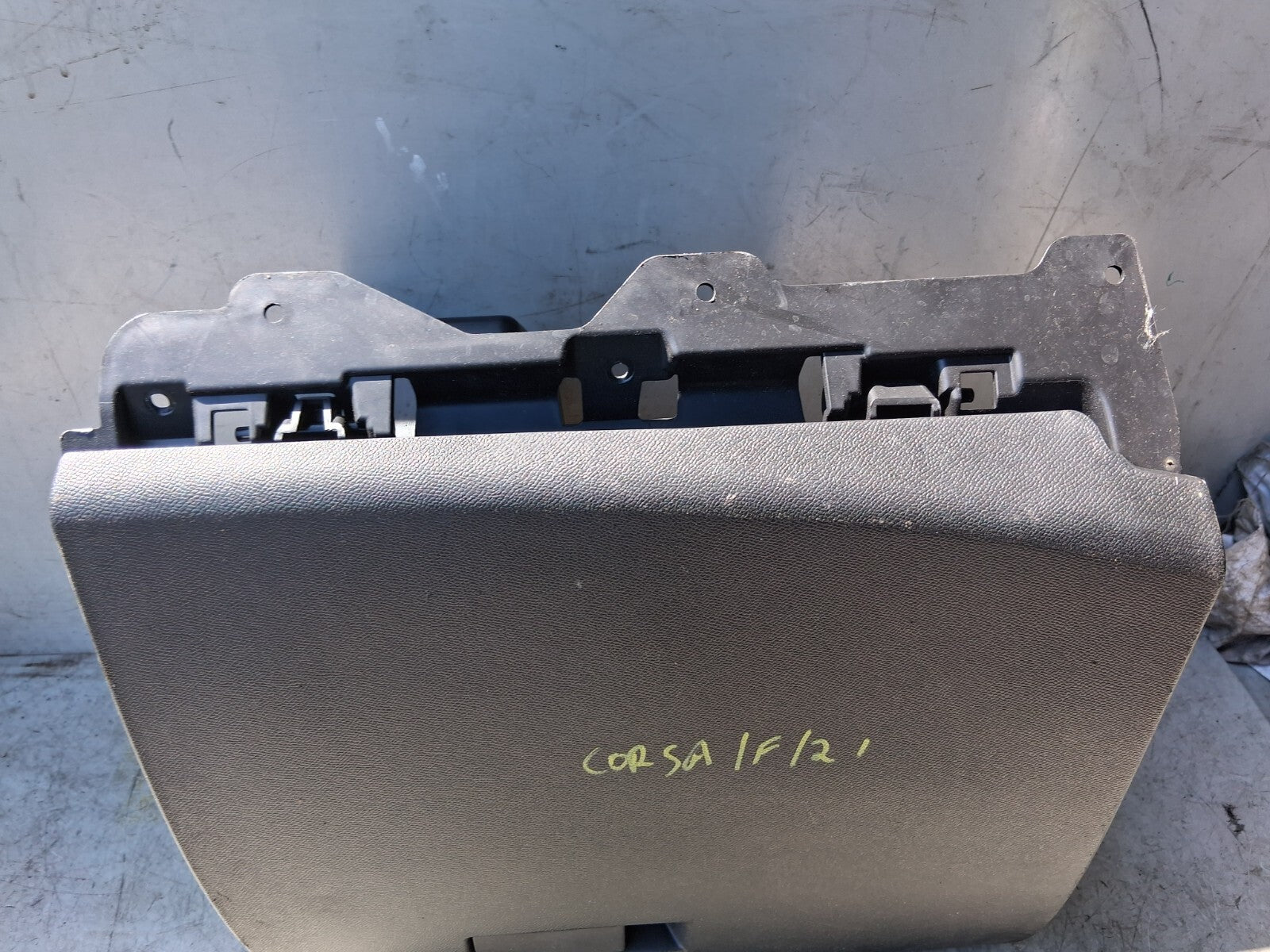 VAUXHALL CORSA F 2021 GLOVE BOX FRONT STORAGE COMPARTMENT 9830360880