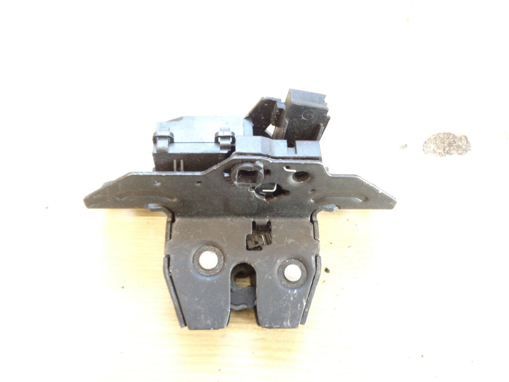VAUXHALL ASTRA J MK6 2012 REAR BOOT TAILGATE LOCK MECH MECHANISM CATCH 13587646