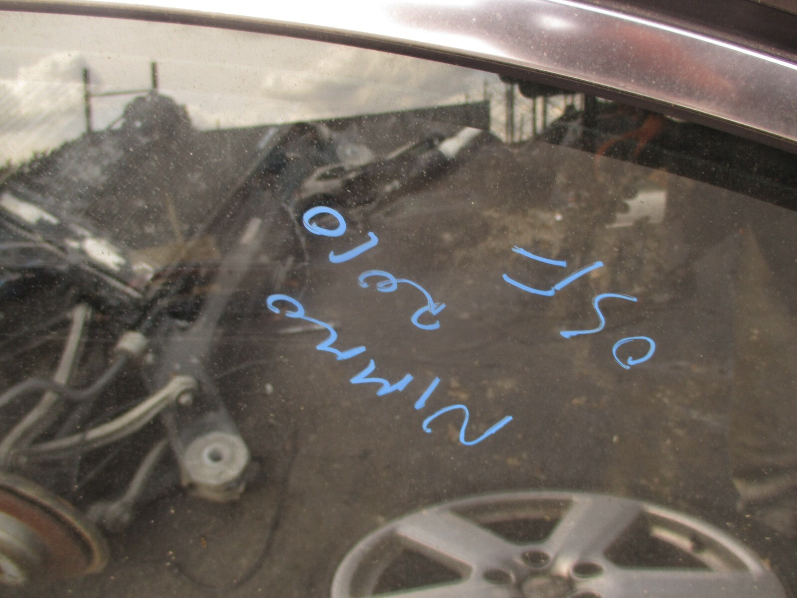 2010 FORD DORCHESTER COLEMAN MILNE OSF DRIVER SIDE FRONT RIGHT DOOR BLACK