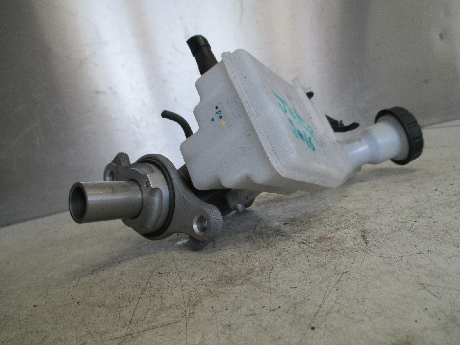 NISSAN JUKE F15 2016 PETROL BRAKE MASTER CYLINDER