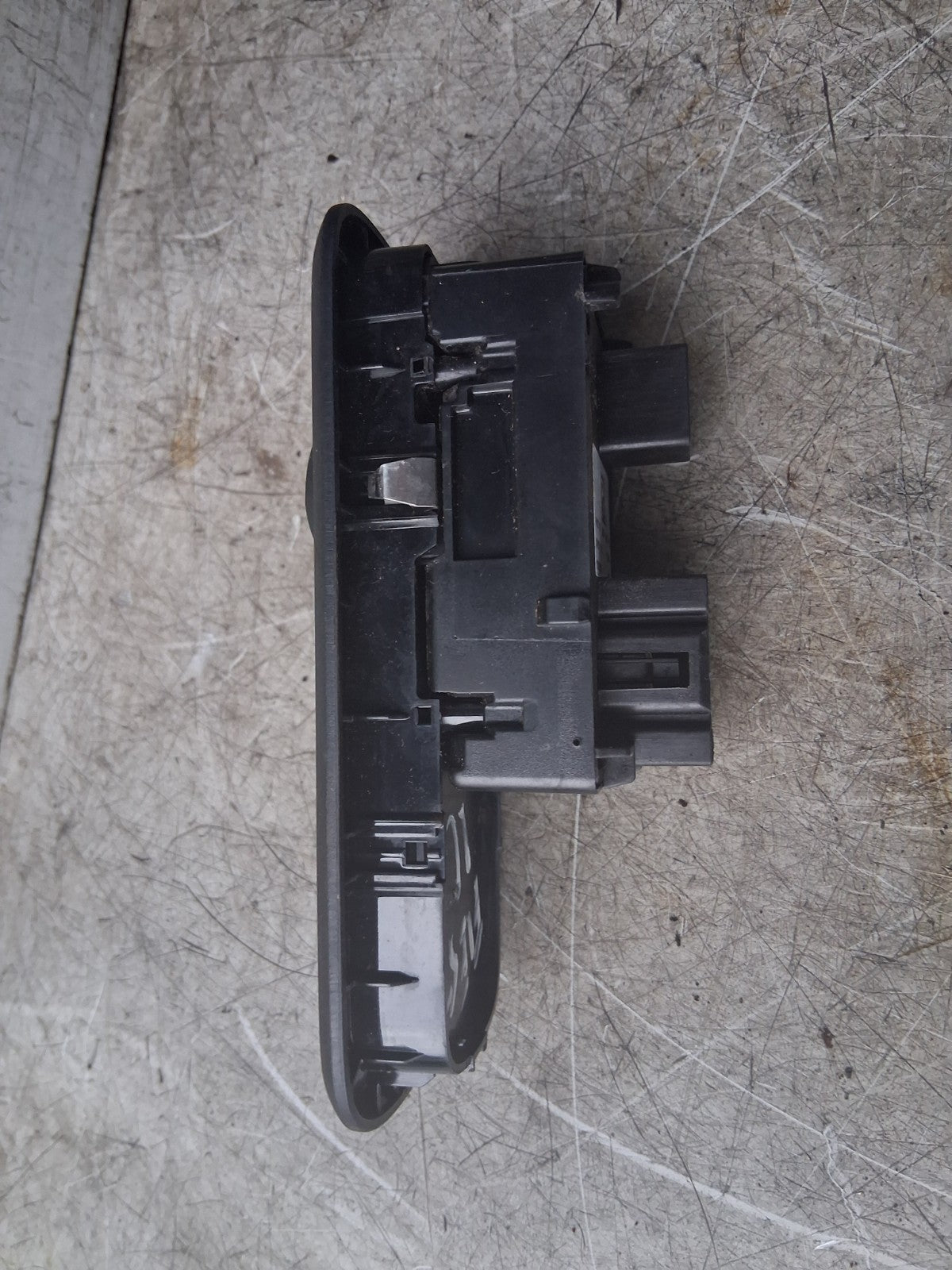 2010 FORD FIESTA MK7 OSF DRIVER SIDE FRONT WINDOW CONTROL SWITCH 8A6T14A132BC